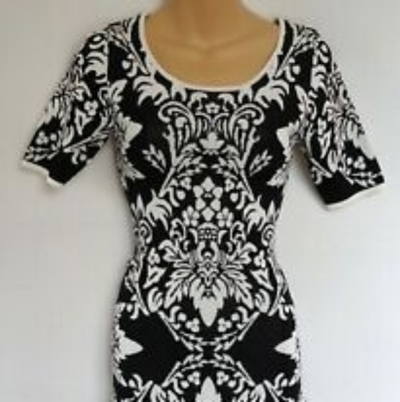 Black and white fitted dress - Picture 7 of 7